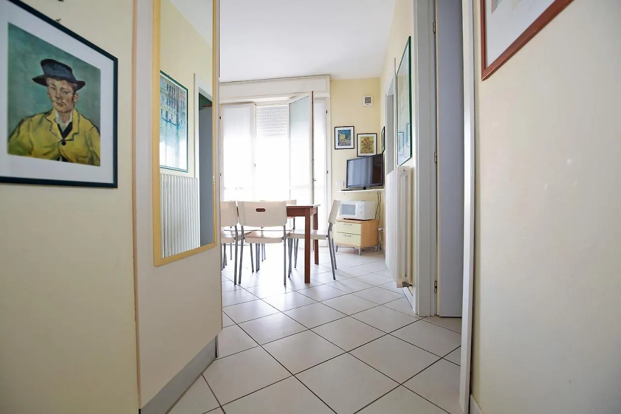 Sirena Apartments Llido Degli Estensi 0*,