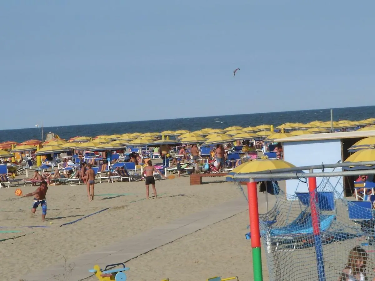 Sirena Apartments Llido Degli Estensi Italy