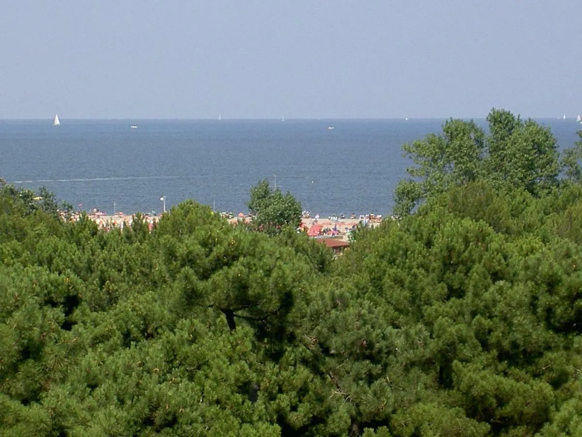 Sirena Apartments Llido Degli Estensi 0*,  Italy