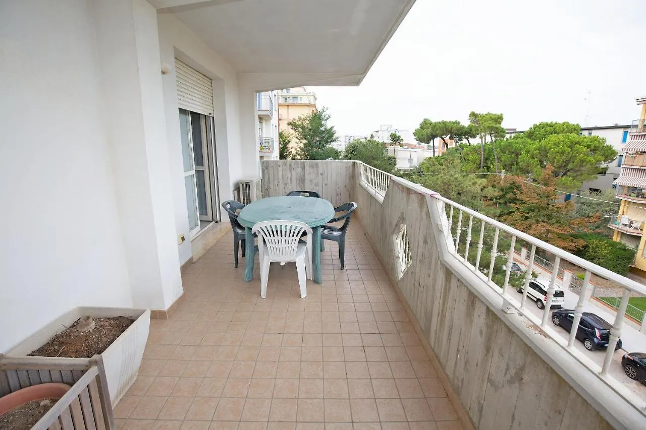 Sirena Apartments Llido Degli Estensi 0*,