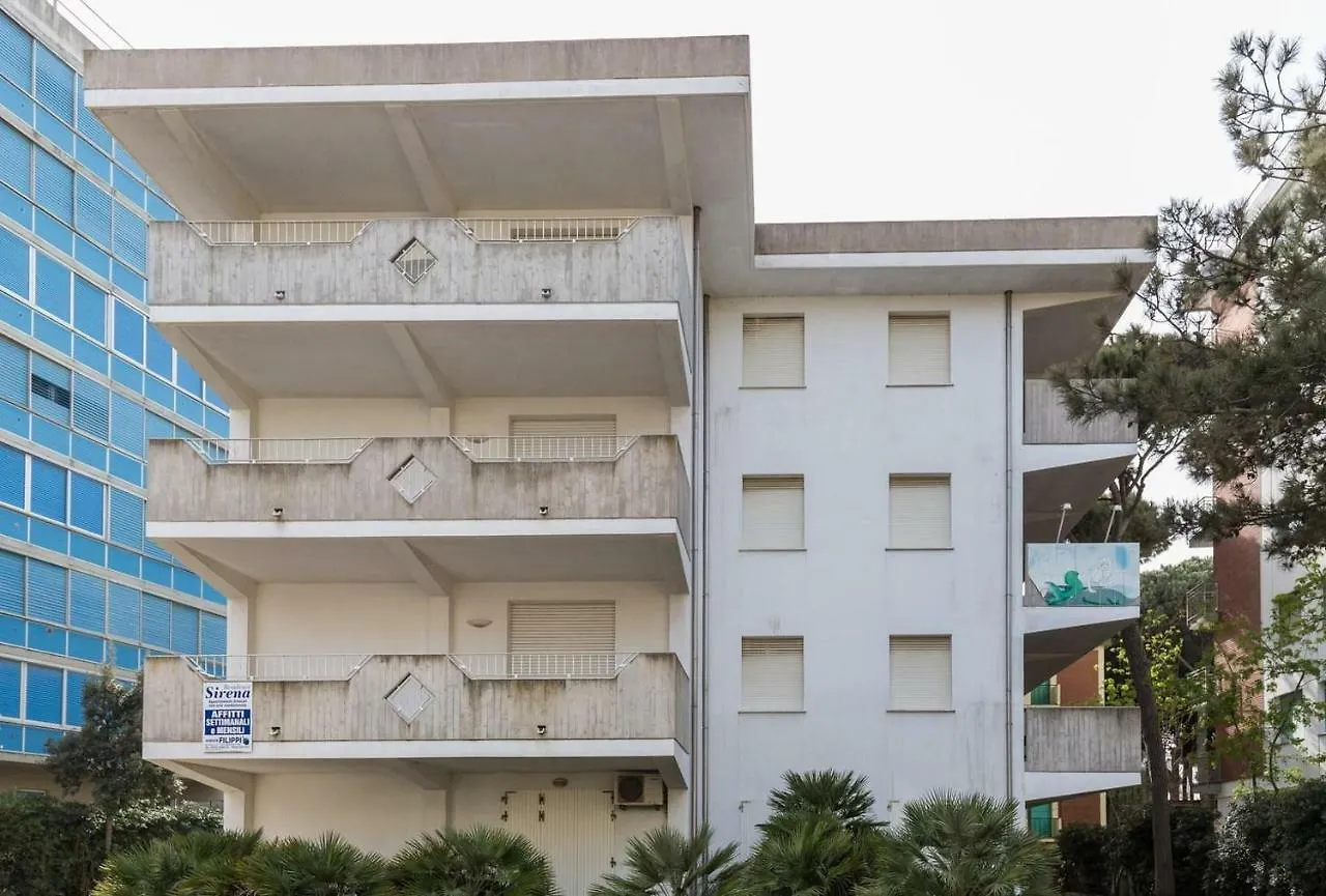 Sirena Apartments Llido Degli Estensi 0*,  Italy